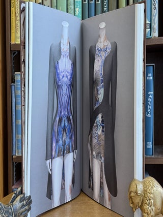 Alexander McQueen; Savage Beauty