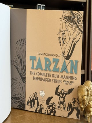 Tarzan (Volume One); The Complete Russ Manning Newspaper Strips Volume One: 1967-1969