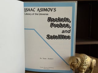 Isaac Asimov's Library of the Universe / 28 volumes (of 33)