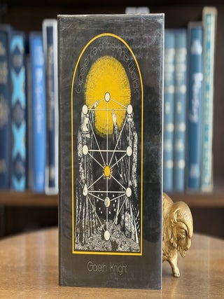 Experience of the Inner Worlds; A Course in Christian Qabalistic Magic. Gareth Knight.