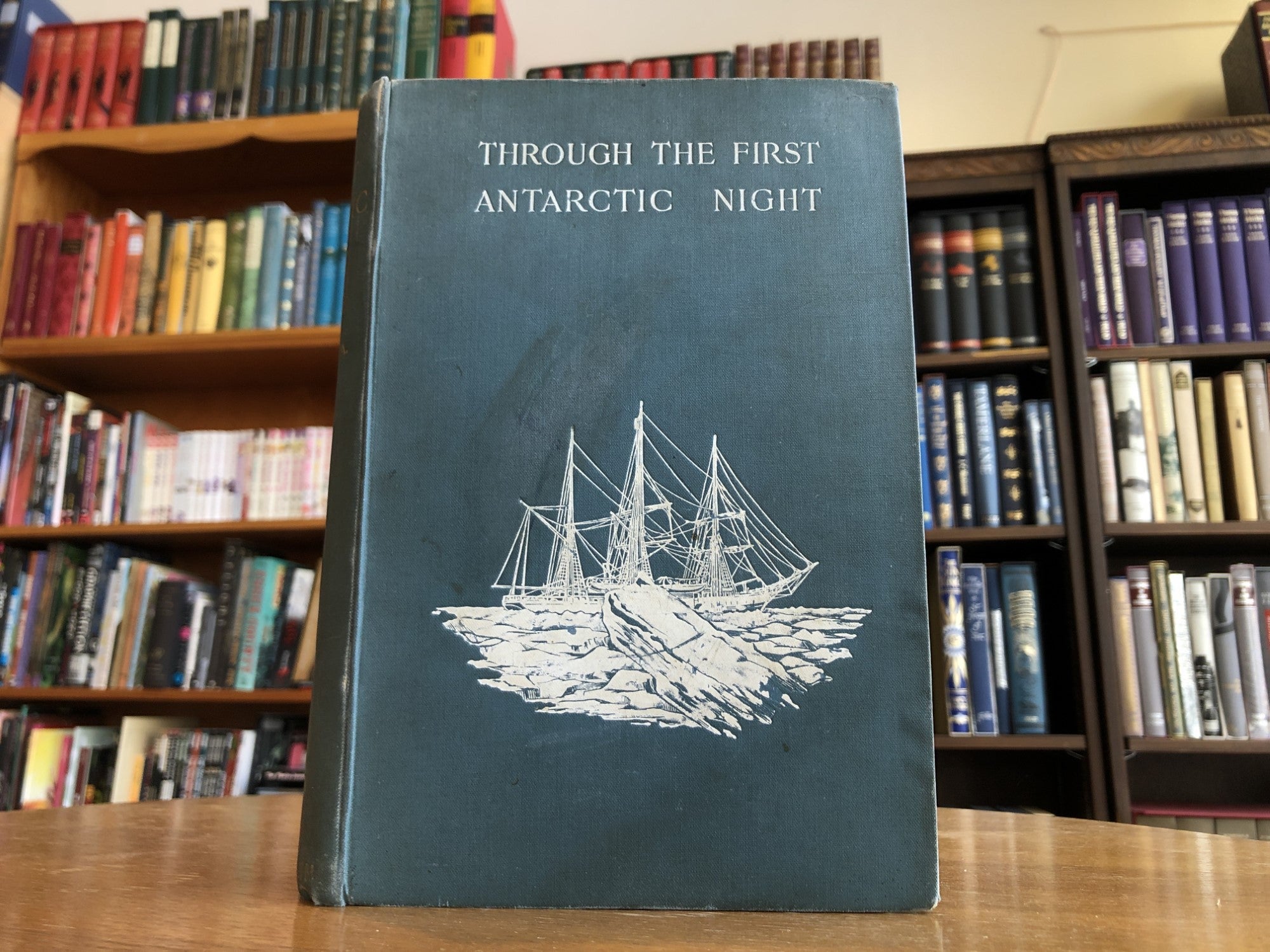 Cook, Dr. Frederick A. - Through the First Antarctic Night, 1898-1899: A Narrative of the Voyage of the 'Belgica' Among Newly Discovered Lands and over an Unknown Sea About the South Pole; with an Appendix Containing a Summary of the Scientific